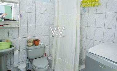 SE VENDE HERMOSA CASA EN PSJE CHAUCA.