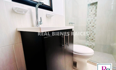 Casa Unifamiliar en Venta – Unidad Abierta en La Ceja