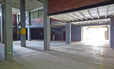 Alquiler de Bodega de 292 m² con Cerramiento - Centro de Guayaquil, Calle Carchi, entre Colón y Sucre.