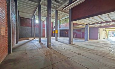 Alquiler de Bodega de 292 m² con Cerramiento - Centro de Guayaquil, Calle Carchi, entre Colón y Sucre.