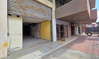 Alquiler de Bodega de 292 m² con Cerramiento - Centro de Guayaquil, Calle Carchi, entre Colón y Sucre.