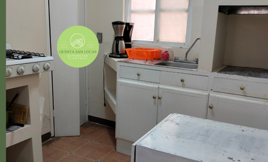 Casa tipo villa en renta para hospedaje empresarial