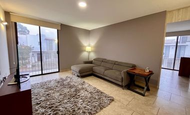 CASA AMUEBLADA EN RENTA, TORRE DE PIEDRA JURIQUILLA, Qro.