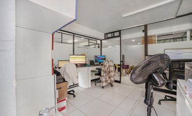 PROPIEDAD COMERCIAL EN VENTA. EXCELENTE OPORTUNIDAD!