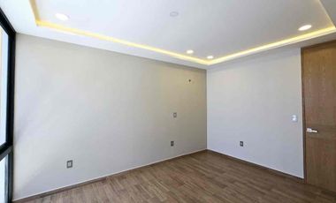 Casa en venta totalmente equipada Fracc El Diamante zona sur pte cerca de plaza cristal