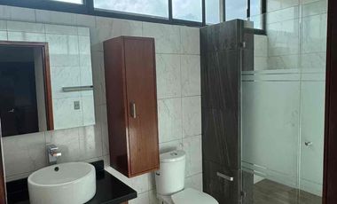 Casa en venta dentro de Frac privado Lomas verdes rumbo al campestre