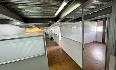 Bodega Comercial Jurica