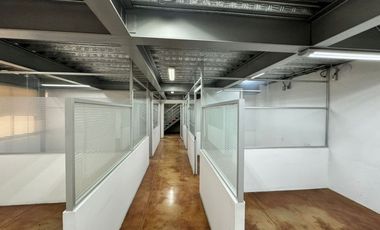 Bodega Comercial Jurica