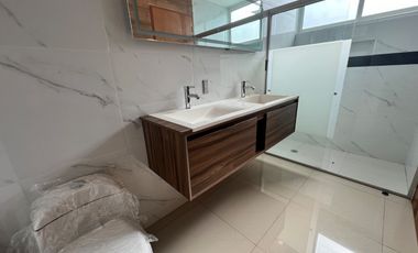 Venta de Casa en Condominio en del Valle