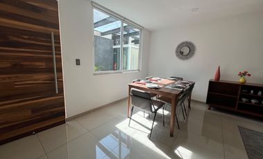 Venta de Casa en Condominio en del Valle