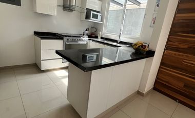 Venta de Casa en Condominio en del Valle