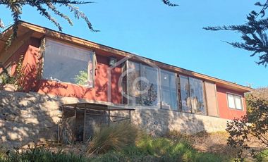 Se vende terreno 5.6HA con casa y cabaña, Km33, El Molle, Valle de Elqui