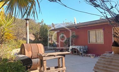 Se vende terreno 5.6HA con casa y cabaña, Km33, El Molle, Valle de Elqui