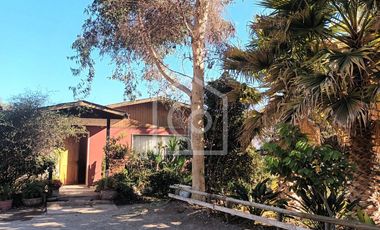 Se vende terreno 5.6HA con casa y cabaña, Km33, El Molle, Valle de Elqui
