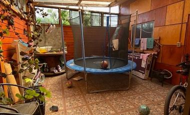 SE VENDE EXCELENTE CASA 4 DORMITORIOS 2 BAÑOS SANTA LUCIA SECTOR SAN ANTONIO