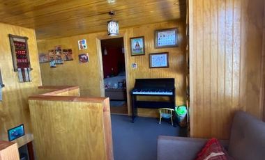 SE VENDE EXCELENTE CASA 4 DORMITORIOS 2 BAÑOS SANTA LUCIA SECTOR SAN ANTONIO