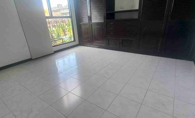 VENDO APARTAMENTO EN EL CONDOMINIO GALICIA.