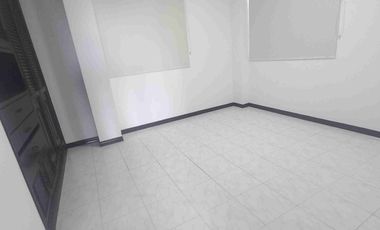 VENDO APARTAMENTO EN EL CONDOMINIO GALICIA.