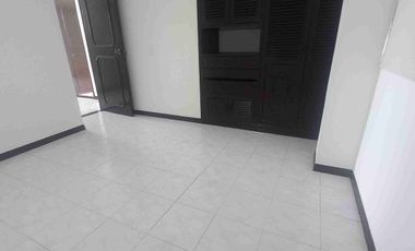 VENDO APARTAMENTO EN EL CONDOMINIO GALICIA.