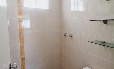 INMUEBLE EN VENTA, 5 DEPTOS, 2 LOCALES, COL PLAN DE AYALA, TUXTLA GUTIERREZ, CHIAPAS