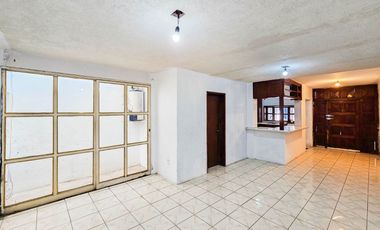 Casa en VENTA de una sola Planta, Circunvalación Belisario, Guadalajara