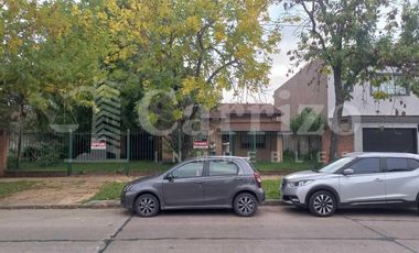 Casa en Venta Sobre Dos Terrenos Continuos PADUA