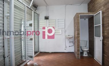LOCAL COMERCIAL EN RENTA EN VALLE DE ARAGON 1RA SECCION NEZAHUALCOYOTL