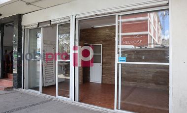 LOCAL COMERCIAL EN RENTA EN VALLE DE ARAGON 1RA SECCION NEZAHUALCOYOTL