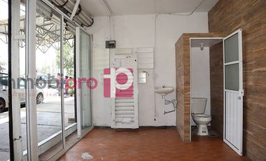 LOCAL COMERCIAL EN RENTA EN VALLE DE ARAGON 1RA SECCION NEZAHUALCOYOTL