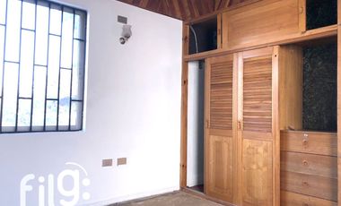 Venta Propiedad Mixta–Ideal para Oficinas o Residencia