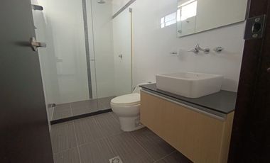 ARRIENDO APARTAMENTO EN CABECERA DEL LLANO