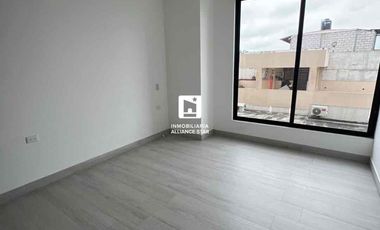 VENTA DEPARTAMENTO EN LAS CRUCITAS