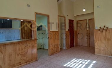 Tierra de Colonos Vende  hermosa y céntrica casa Frutillar Alto