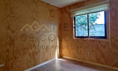 Tierra de Colonos Vende  hermosa y céntrica casa Frutillar Alto