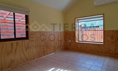 Tierra de Colonos Vende  hermosa y céntrica casa Frutillar Alto