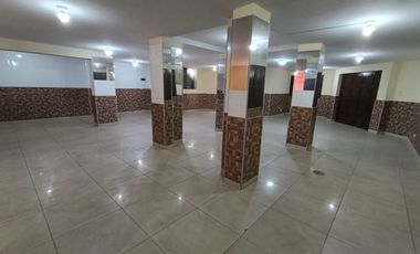Espaciosa Casa En Alquiler En Esquina A Unos Pasos De La Av. La Marina