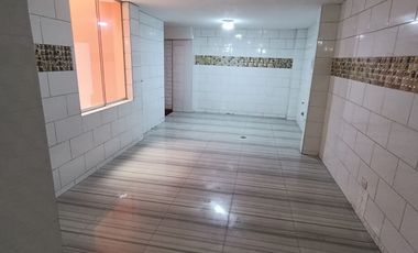 Espaciosa Casa En Alquiler En Esquina A Unos Pasos De La Av. La Marina