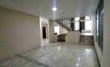 Alquiler Casa para Oficinas en Kennedy Guayaquil
