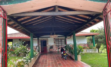 SE VENDE PARCELA EN MESA DE LOS SANTOS