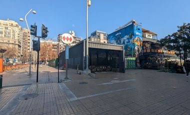 Oficina en Venta Suecia Metro Los Leones con Estacionamiento
