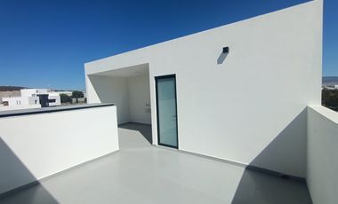 CASA EN VENTA PRIVADA MIGUEL ANGEL
