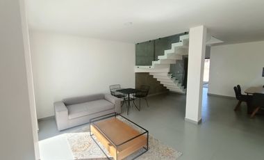 CASA EN VENTA PRIVADA MIGUEL ANGEL