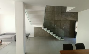 CASA EN VENTA PRIVADA MIGUEL ANGEL