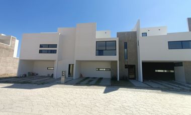 CASA EN VENTA PRIVADA MIGUEL ANGEL