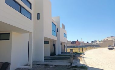 CASA EN VENTA PRIVADA MIGUEL ANGEL