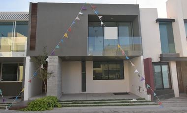 CASA EN RENTA EN ARGENTA RESIDENCIAL