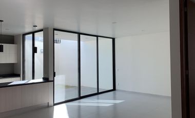 CASA EN RENTA EN ARGENTA RESIDENCIAL