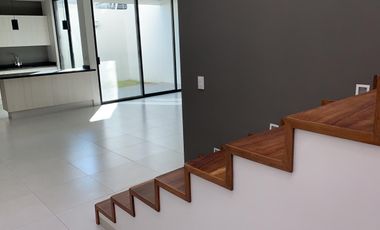CASA EN RENTA EN ARGENTA RESIDENCIAL