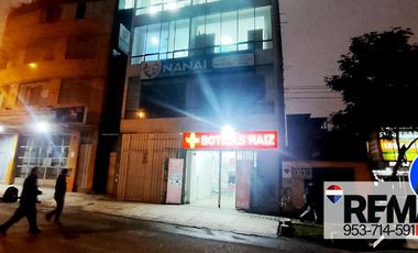 SE TRASPASA Y SE ALQUILA BOTICA / FARMACIA EN SAN JUAN DE MIRAFLORES
