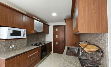 Se Vende Departamento de 3 Dormitorios en Conjunto habitacional en el Bosque